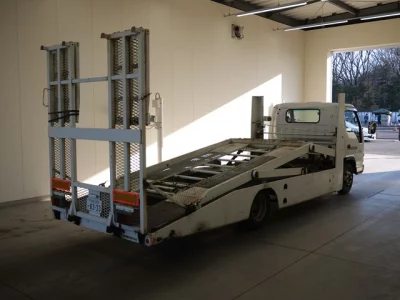 Nissan TRUCK  с аукциона в Японии