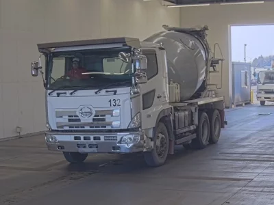 Hino PROFIA  с аукциона в Японии