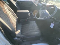 Mazda BONGO VAN лот № 20077 оценка RA  с аукциона в Японии 7