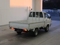 Toyota TOWN ACE TRUCK лот № 1304 оценка 3.5  с аукциона в Японии 1
