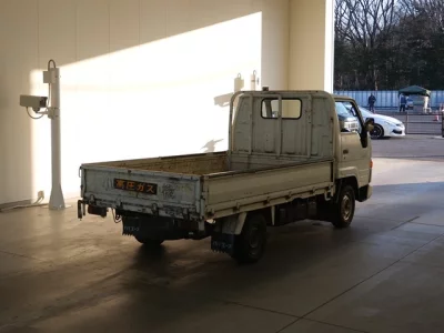 Toyota HIACE TRUCK  с аукциона в Японии