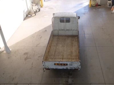 Toyota HIACE TRUCK  с аукциона в Японии