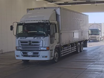 Hino PROFIA  с аукциона в Японии