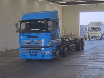 Hino PROFIA  с аукциона в Японии