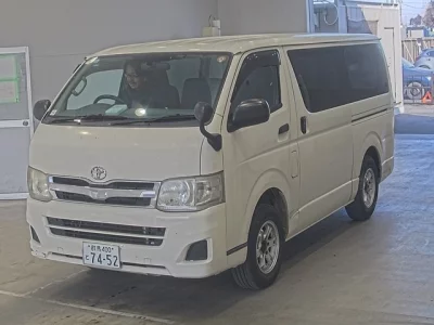 Toyota REGIUS ACE VAN
