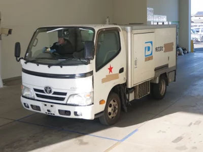 Toyota DYNA  с аукциона в Японии