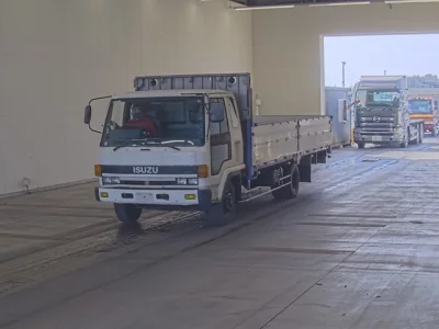 Isuzu FORWARD