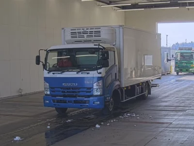 Isuzu FORWARD