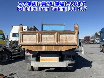Isuzu TRUCK