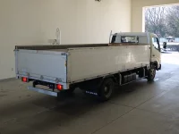 Hino DUTRO лот № 1547 оценка R  с аукциона в Японии 1