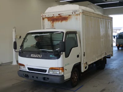 Isuzu ELF
