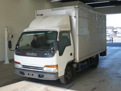 Isuzu ELF