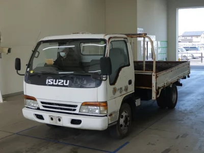 Isuzu ELF