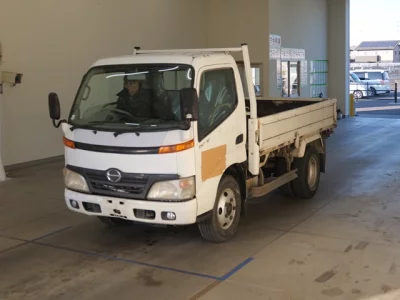 Hino DUTRO  с аукциона в Японии