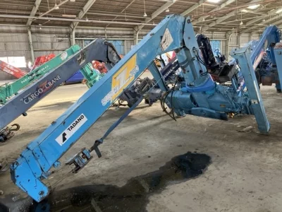 TADANO CRANE
