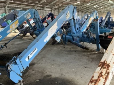 TADANO CRANE