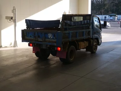 Hino DUTRO  с аукциона в Японии