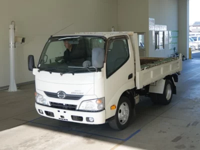 Hino DUTRO  с аукциона в Японии