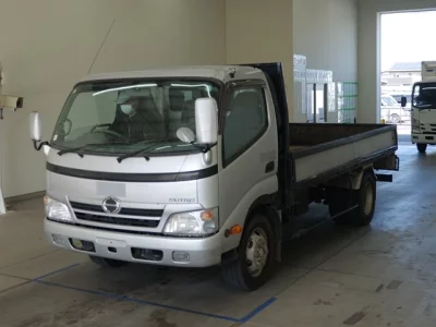 Hino DUTRO  с аукциона в Японии
