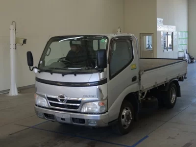Hino DUTRO  с аукциона в Японии