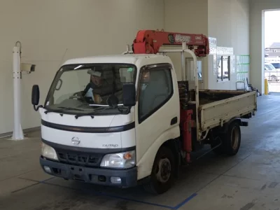 Hino DUTRO  с аукциона в Японии