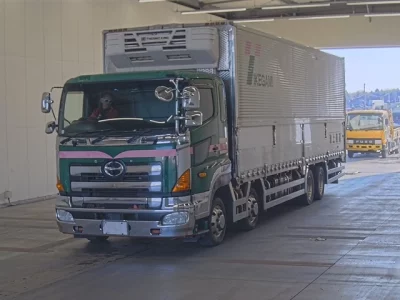 Hino TRUCK