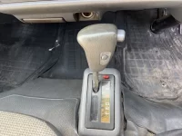 Toyota HIACE VAN лот № 20058 оценка 3  с аукциона в Японии 4