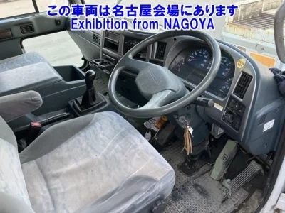 Nissan TRUCK