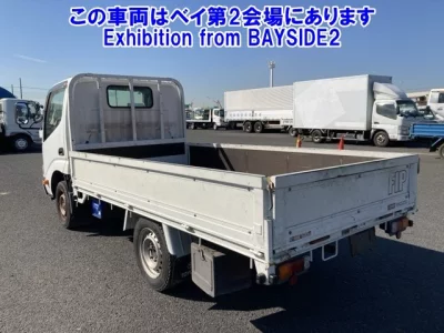 Toyota DYNA  с аукциона в Японии