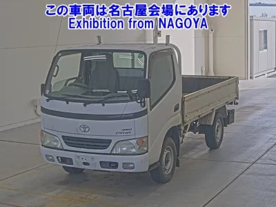 Toyota DYNA  с аукциона в Японии