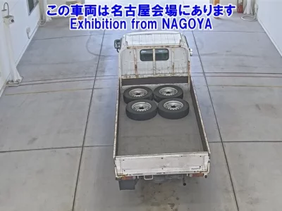 Toyota DYNA  с аукциона в Японии