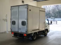 Toyota DYNA лот № 1570 оценка 3.5  с аукциона в Японии 1