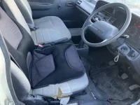 Toyota HIACE VAN лот № 20134 оценка RA  с аукциона в Японии 7