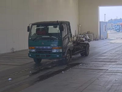 Mitsubishi FUSO FIGHTER