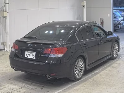 Subaru LEGACY B4