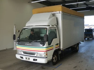 Isuzu ELF