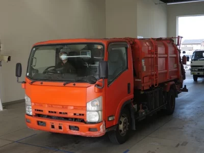 Isuzu ELF