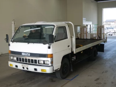 Isuzu ELF