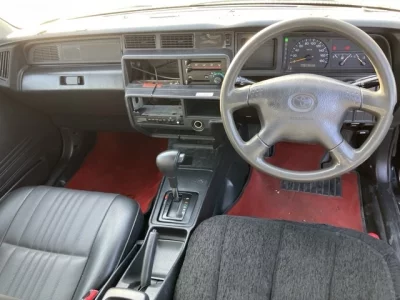 Toyota CROWN COMFORT