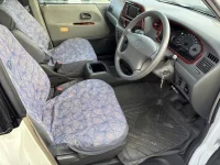 Toyota TOWN ACE NOAH лот № 20415 оценка 4  с аукциона в Японии 7