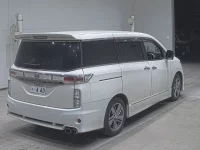 Nissan ELGRAND лот № 20387 оценка 4  с аукциона в Японии 1