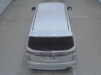 Nissan ELGRAND лот № 20387 оценка 4  с аукциона в Японии 2