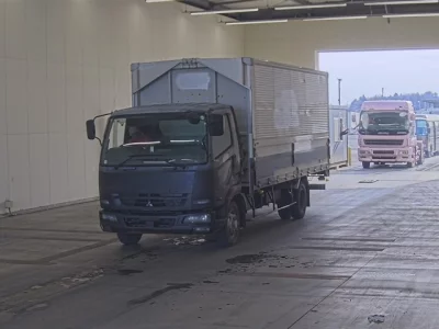 Mitsubishi FUSO FIGHTER