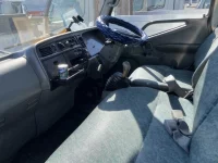 Mitsubishi FUSO TRUCK лот № 1684 оценка 3  с аукциона в Японии 4