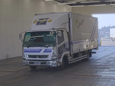 Mitsubishi FUSO FIGHTER