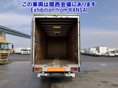 Mitsubishi FUSO FIGHTER