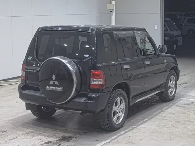 Mitsubishi PAJERO IO