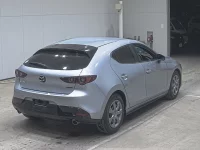 Mazda MAZDA3 лот № 20382 оценка 3.5  с аукциона в Японии 1