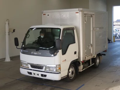 Isuzu ELF