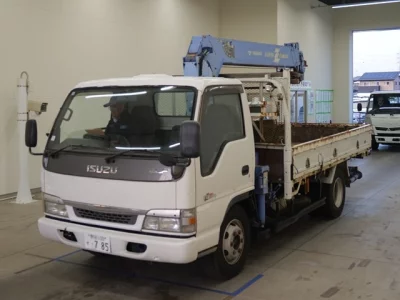 Isuzu ELF